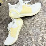 Adidas ULTRA BOOST TRIPLE WHITE ATHLETIC MEN'S Size 10 Photo 7