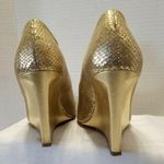 Carlo Pazolini Gold Metallic Leather Wedge Curved Heels Pumps Shoes 38, 7.5 USA Size undefined Photo 5