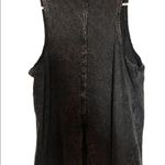 Olive & Oak  distressed black sleeveless shirt in small Photo 4