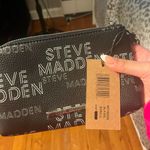Steve Madden clutch / wallet Photo 2