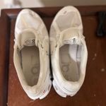 on cloud  Shoes Photo 1