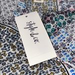 Style & Co  womens sz medium new wave multi color sleeveless top with lace trim Photo 7