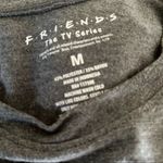 FRIENDS tee Size M Photo 6