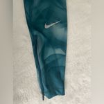 Nike  Women's Run Division Epic Faster Tie-Dye Pattern Leggings Photo 3