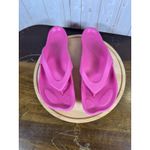 Crocs Ergotec Sandals Flip Flops Pink Thong Slip On Women's 9 Comfort Prestine Photo 3