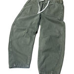 Gap  pull on barrel Jean size s Photo 0