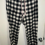 Old Navy  Plaid Pajama Pants Photo 0