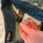 EXPRESS mid rise midi shorts Size 4 Photo 2