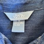 Blue Button Down Shirt with Classic Short Sleeves 100% cotton Size M Photo 1