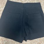 Gap Tailored Black Shorts Photo 2
