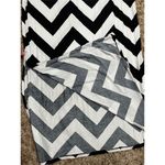 a.n.a  Women's Black White Twiggy Chevron Side-Slit Casual Maxi Skirt Size XS Photo 3