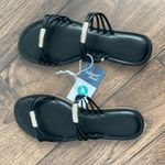 Universal Threads Universal Thread sandal two band slide black gold New Size 8 Photo 4