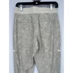 Athleta  Venture Printed Pants 6 Side Zip Joggers Travel Gray Cream Athleisure Photo 4