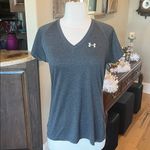 Under Armour  Women's Performance Heat Gear Gray V-Neck Tee Photo 1