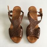 Naya Cutout Brown Leather Singleback Heeled‎ Sandal Peep Toe Womens Size 8.5 Photo 2
