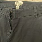 J.Crew  Black Women's Bermuda Shorts Size 6 Photo 3