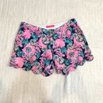 Lilly Pulitzer  6 The Buttercup scallop hem shorts SH 2945 Photo 5