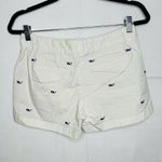 Vineyard Vines  Womens Sz 2 (28 x 3.5) Shorts White Blue Embroidered Whales Photo 4