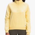 The North Face  Quilted 1/4 Zip Photo 0
