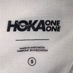 Hoka  White Skyflow Jacket for Women Small 1141671 Photo 4