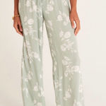 Z Supply  Resort Sandy Floral Pant- Size Small Photo 0