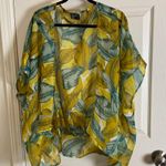 Free Press  Woman’s Yellow and Green Leaf Print Kimono Photo 6