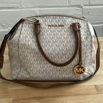 Michael Kors MK White/Brown  Riley Purse - Size M Photo 0