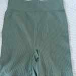 Kimberly  Workout Set Photo 4