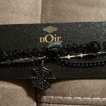 Noir necklaces Photo 1