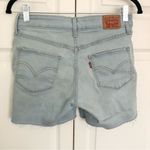 Levi's Levi’s Denim Light Wash Mid Length Raw Hem Shorts Size 27 Photo 6