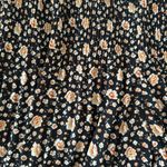 Vestique NWT  Floral Daze Shorts Photo 1