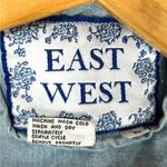 VTG Women’s Relaxed Denim White Stripe Zip Up Hooded Jacket Coat Coastal Medium Blue Photo 6