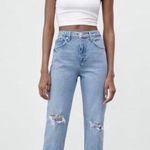 ZARA  High Rise Distressed Straight Cropped Jeans Size 8 Light Wash Photo 0