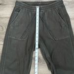 Athleta Farallon High Rise Crop Olive Green Jogger Pants Size 2 Photo 7