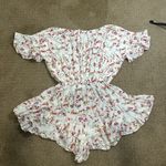 White Birch Baak Boutique Women’s Small White/Multicolored Floral Short Sleeve Romper-NWT Photo 4