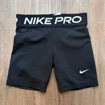 Nike  Pro Dri FIT Womens Black Compression Biker Shorts Size M Photo 0