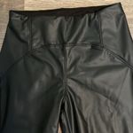 Hunter and Brown Black Faux Leather Lined Pull
on Legging Pants Medium Photo 1