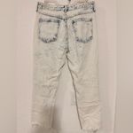 Distressed Light Wash Jeans Blue Size undefined Photo 2