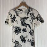 Tommy Bahama Floral T-Shirt Dress Women’s M White Black Hibiscus Cotton Stretch Photo 1