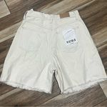 Pistola  beige denim shorts Photo 3