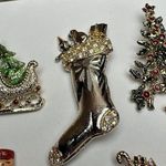 Santa’s Sleigh, Nutcracker, Stocking Christmas Tree Brooch Pin Lot Of 5 Photo 2