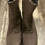 Totes Women's Brown Boots Size 8 Photo 0