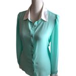 Forever 21  Mint & White Button Down Long Sleeve Collared Top Size S Photo 2