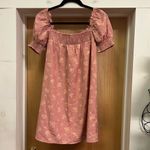 Forever 21 NWT  floral dress ruched sleeve and neckline size s Photo 1