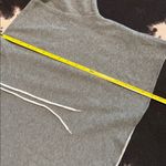 Wild Fable 🩶Woman’s Gray Cropped Hoodie•Size:L🩶 Photo 8