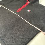 Tommy Hilfiger TOMMY JEANS CROPPED BLACK AND RED FLEECE QUARTER BUTTON PULL OVER SIZE L Photo 7