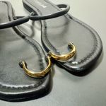 Jeffrey Campbell  Binny Toe Loop Sandals in Black and Gold Photo 7