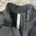 Lululemon  Two-Tone Ribbed Running Half Zip Photo 3