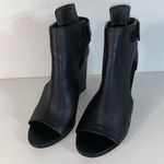 Vince Kara black Leather Cutout open toe wedge sandals size 6M Photo 4