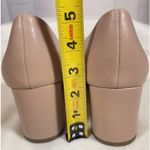 Naturalizer NWOB  Women's Warner Pump Creme Brulee Square Toe Block Heel Size 9.5 Photo 3